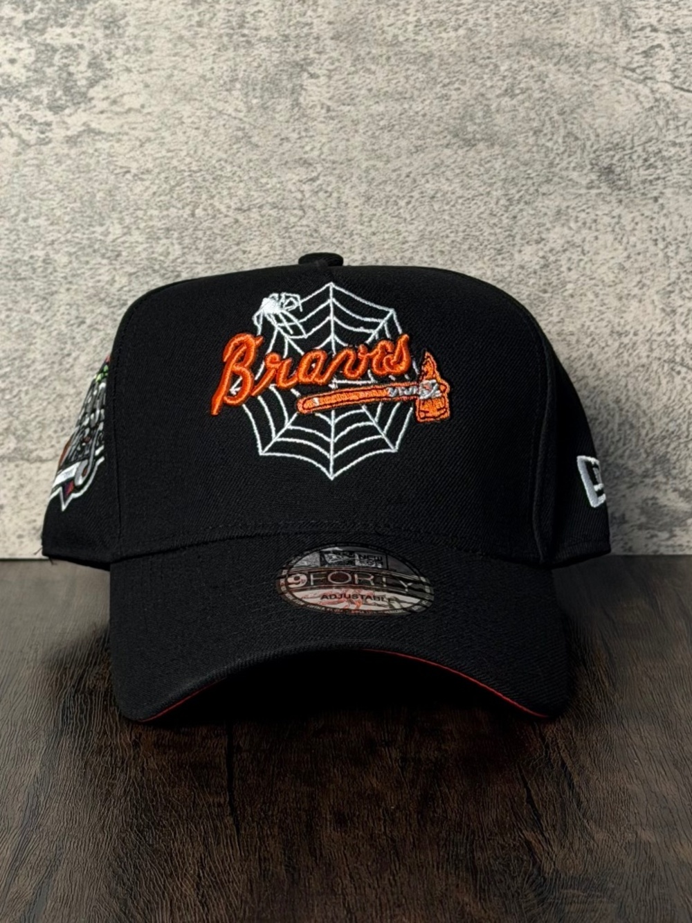New Era Atlanta Braves Spider Web 1999 WS 9FORTY Snapback Hat NWT